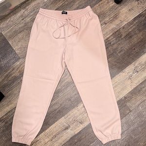 Blush pink ankle mid rise pants
